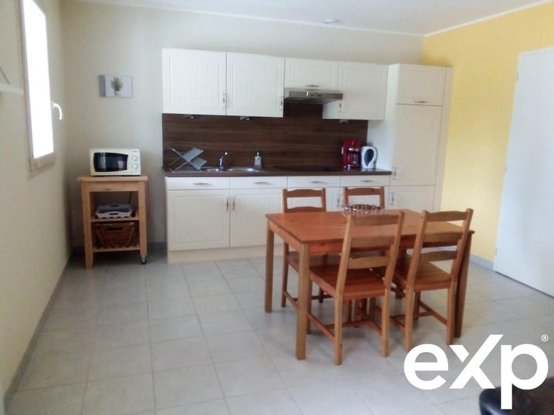 Maison - 185 m² - 11 pièces