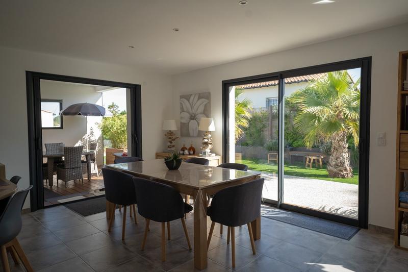 Maison - 92 m² - 5 pièces