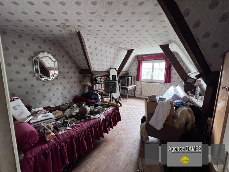 Maison - 200 m² - 8 pièces