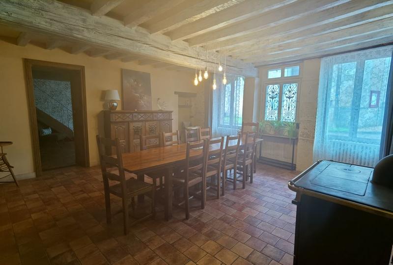 Maison - 153 m² - 7 pièces