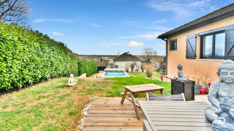 Maison - 143 m² - 6 pièces