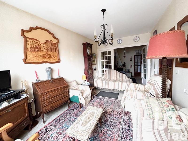 Maison - 134 m² - 8 pièces