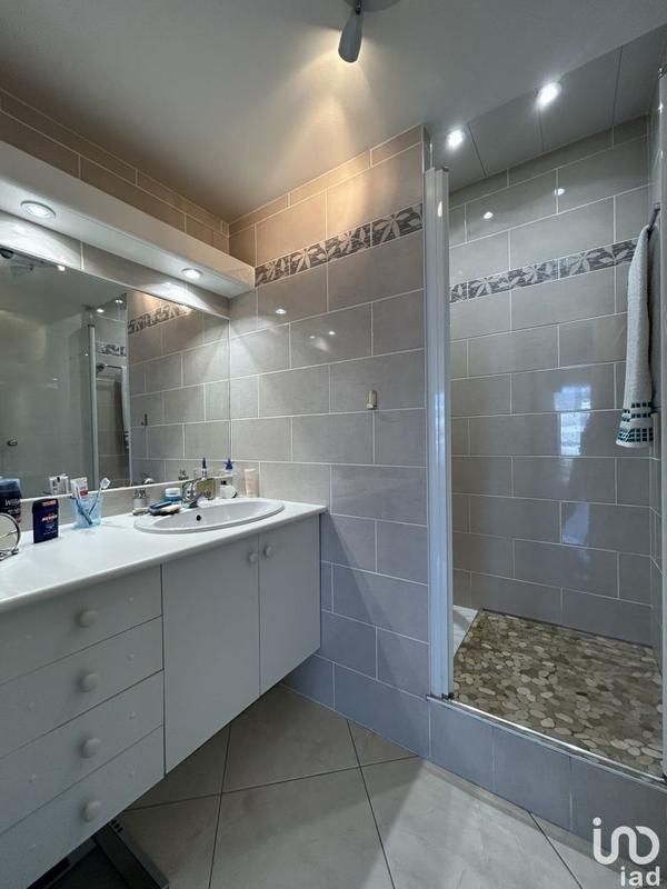 Appartement - 94 m² - 4 pièces