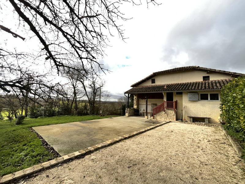 Maison - 100 m² - 5 pièces