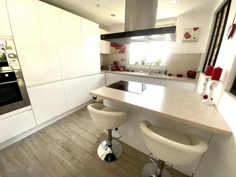 Appartement - 70 m² - 2 pièces