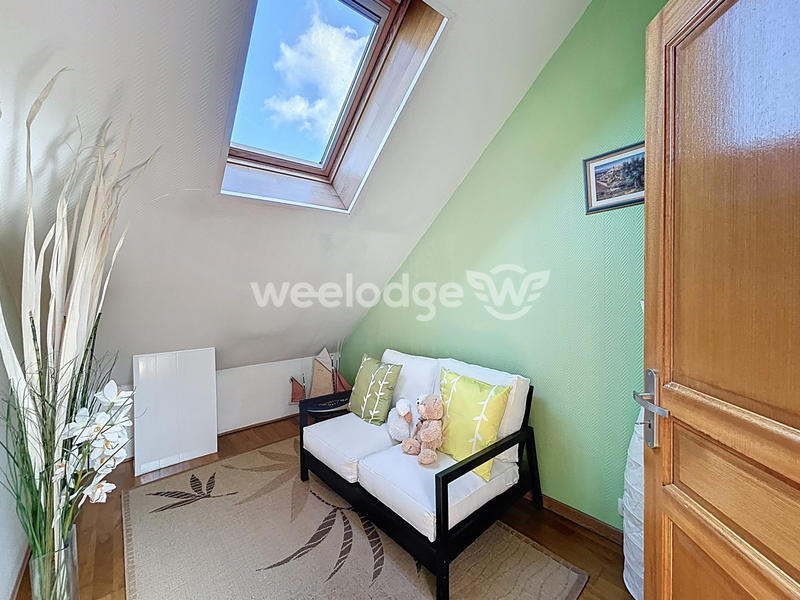 Villa - 200 m² - 7 pièces