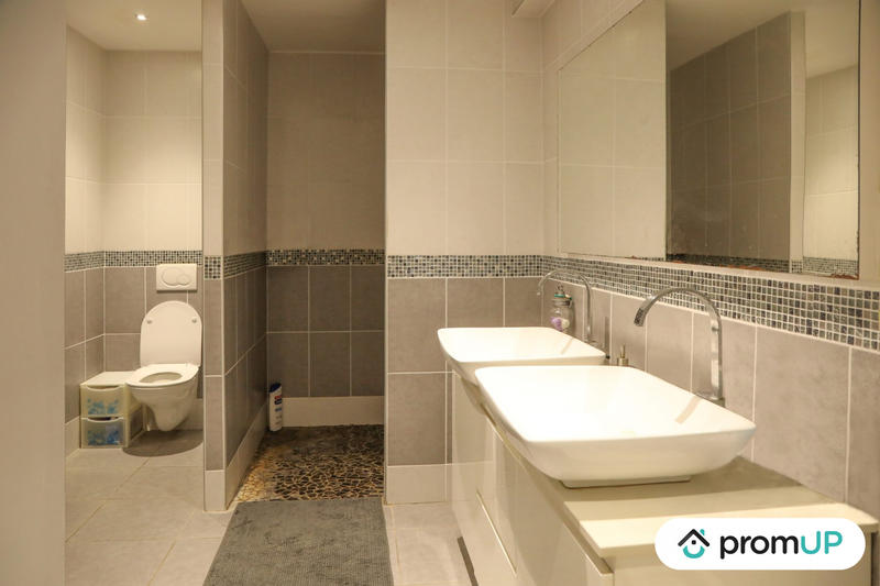 Duplex - 250 m² - 4 pièces