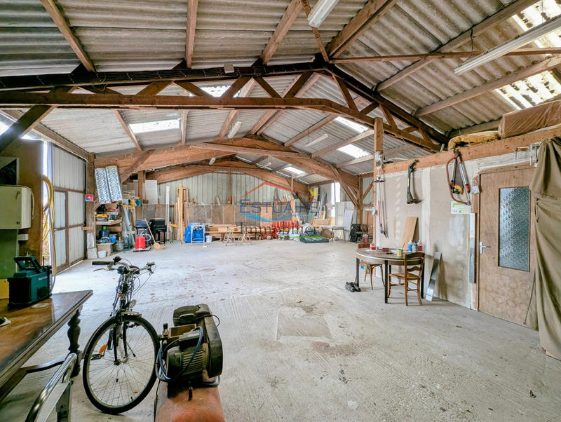 Maison - 162 m² - 6 pièces