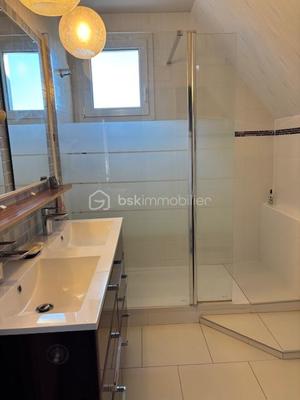 Maison - 172 m² - 7 pièces