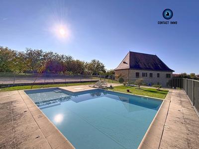 Maison - 136 m² - 5 pièces