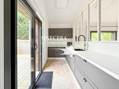 Maison - 94 m² - 4 pièces