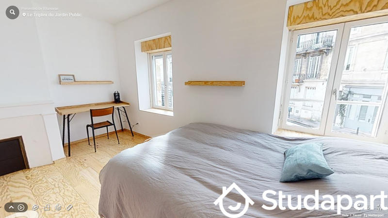 Chambre - 130 m² - 1 pièce