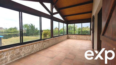 Maison - 102 m² - 4 pièces