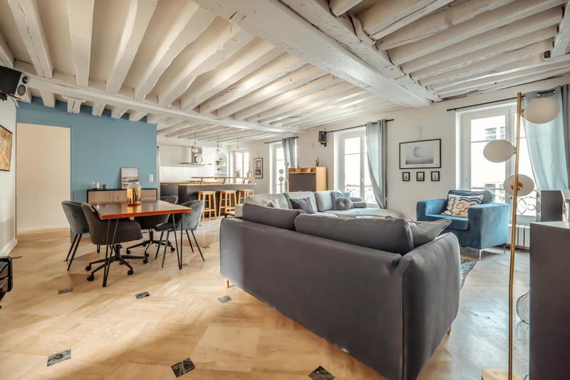 Appartement - 100 m² - 4 pièces