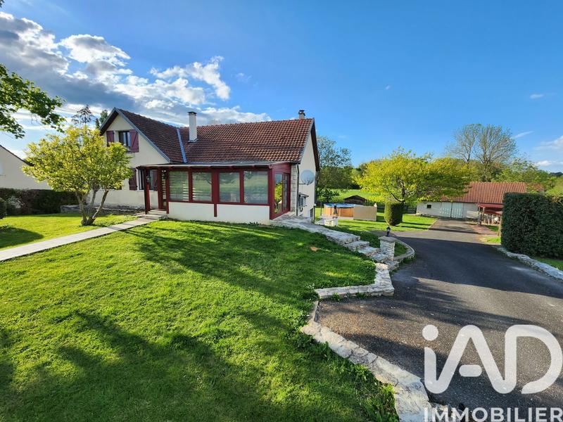 Maison - 102 m² - 5 pièces