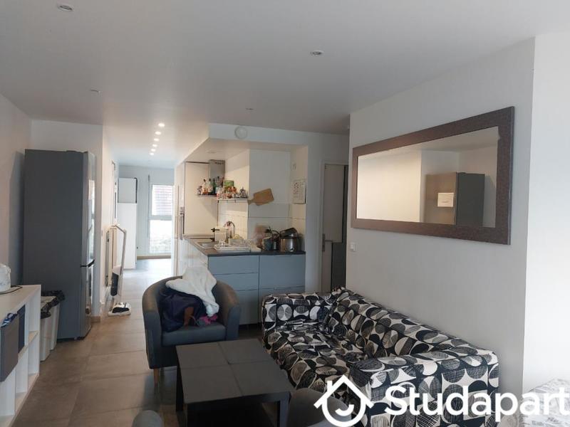 Chambre - 13 m² - 1 pièce