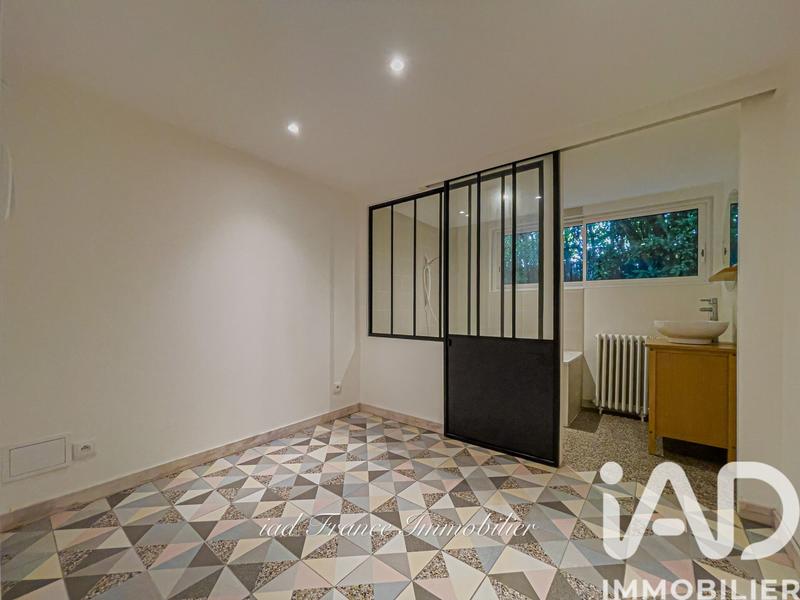 Maison - 264 m² - 8 pièces