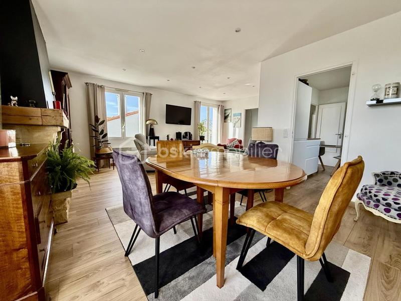 Maison - 91 m² - 5 pièces