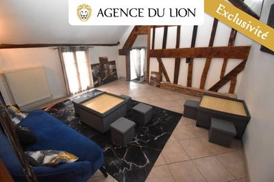 Appartement - 141 m² - 8 pièces