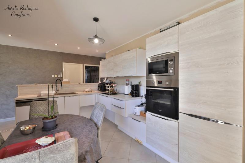 Maison - 115 m² - 6 pièces