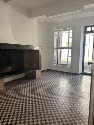 Maison de village - 117 m² - 7 pièces