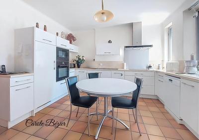 Maison - 162 m² - 8 pièces