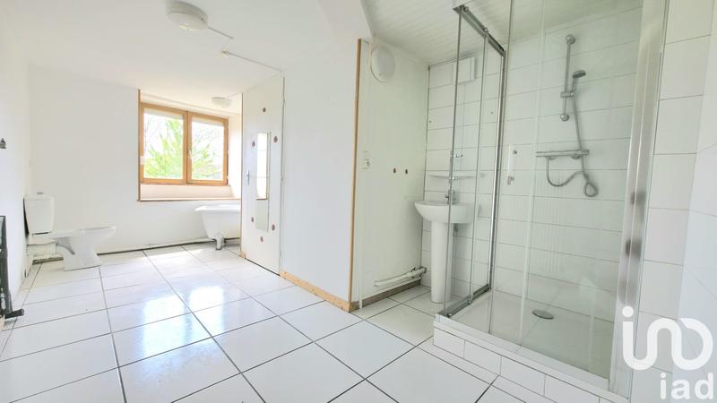 Maison - 205 m² - 6 pièces