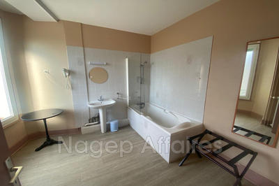 Appartement - 832 m²