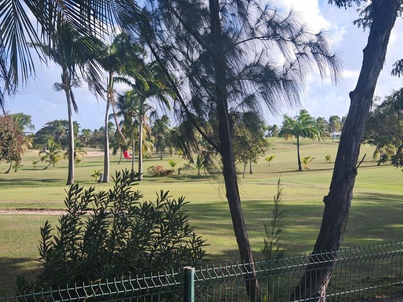 Terrain constructible - 1 137 m²