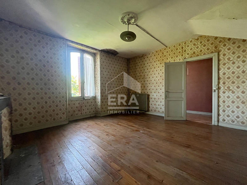 Maison - 203 m² - 9 pièces