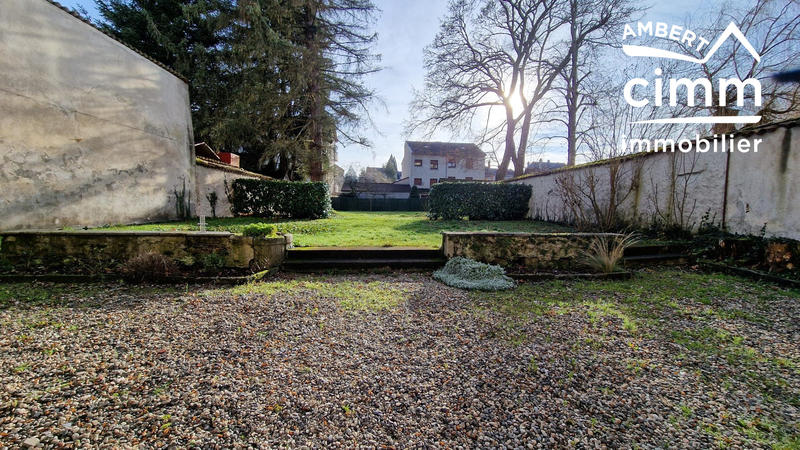 Appartement - 117 m² - 6 pièces