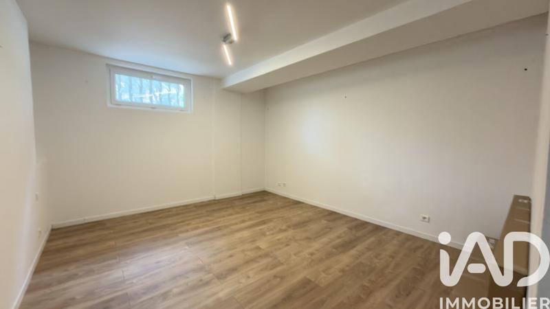 Maison - 272 m² - 10 pièces