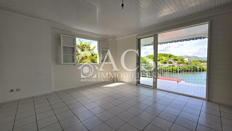 Maison - 87 m² - 4 pièces