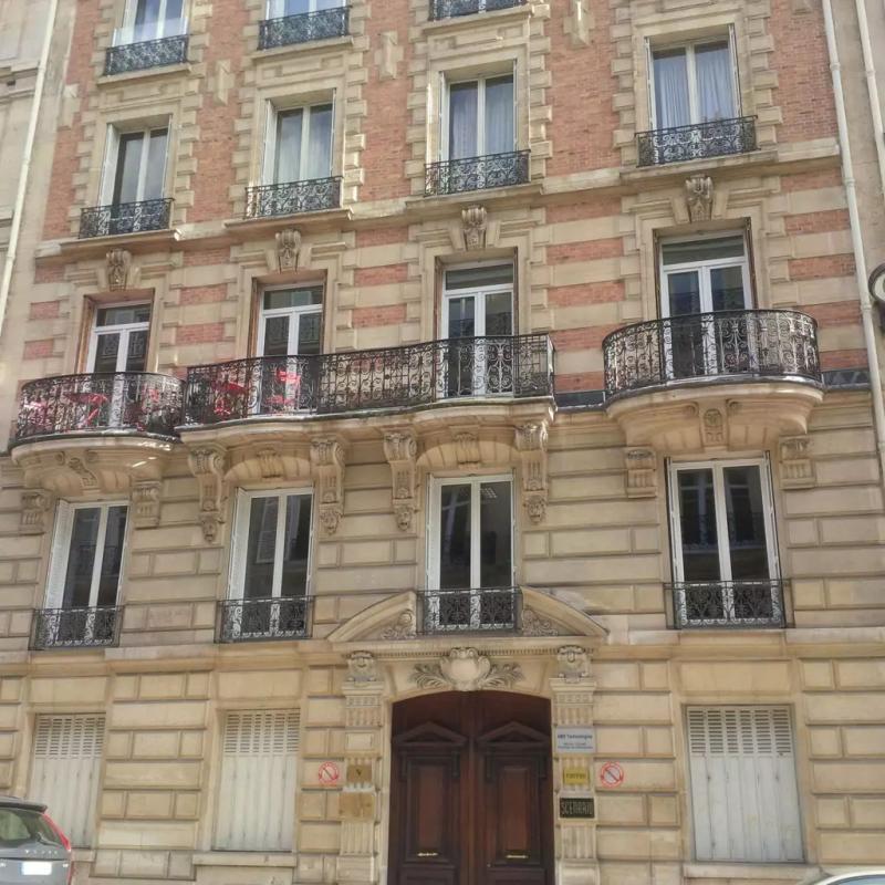 Studio - 15 m² - 1 pièce