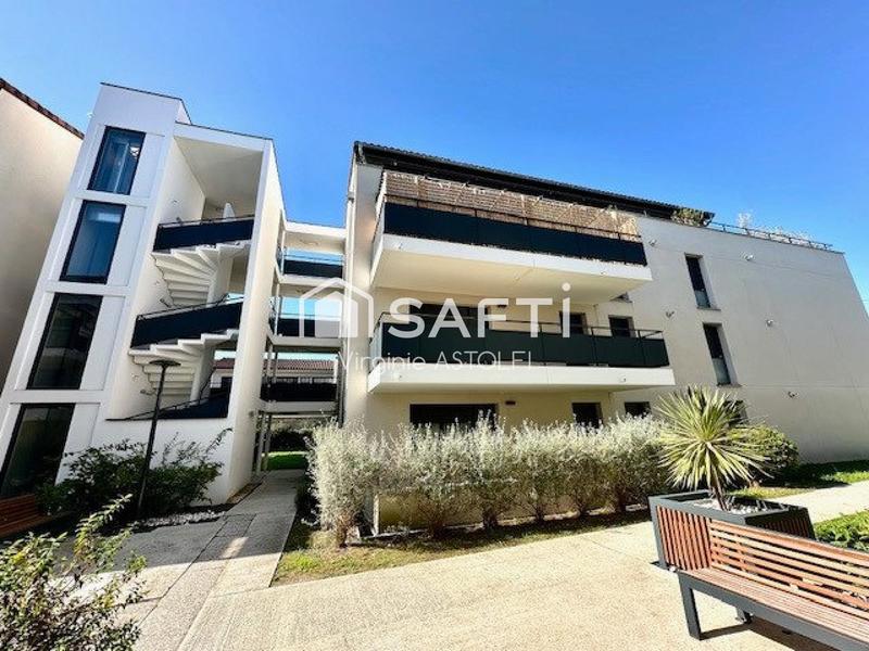 Appartement - 95 m² - 4 pièces