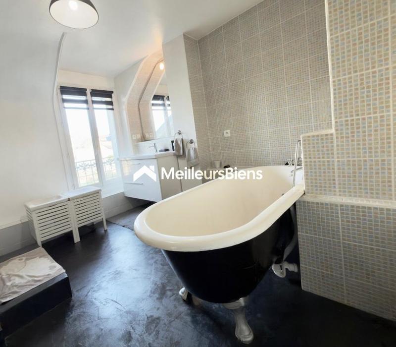 Maison - 109 m² - 4 pièces
