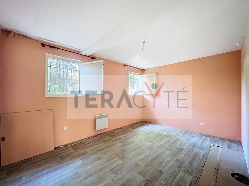 Appartement - 96 m² - 3 pièces