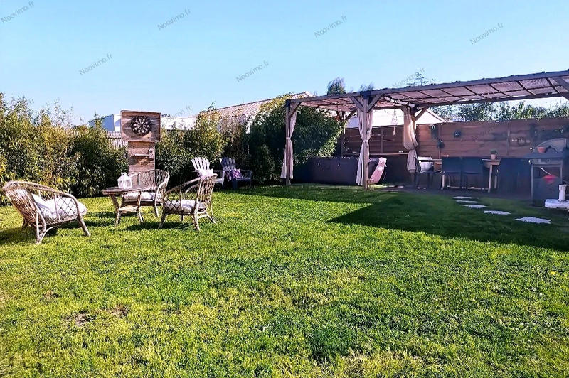 Maison - 110 m² - 4 pièces