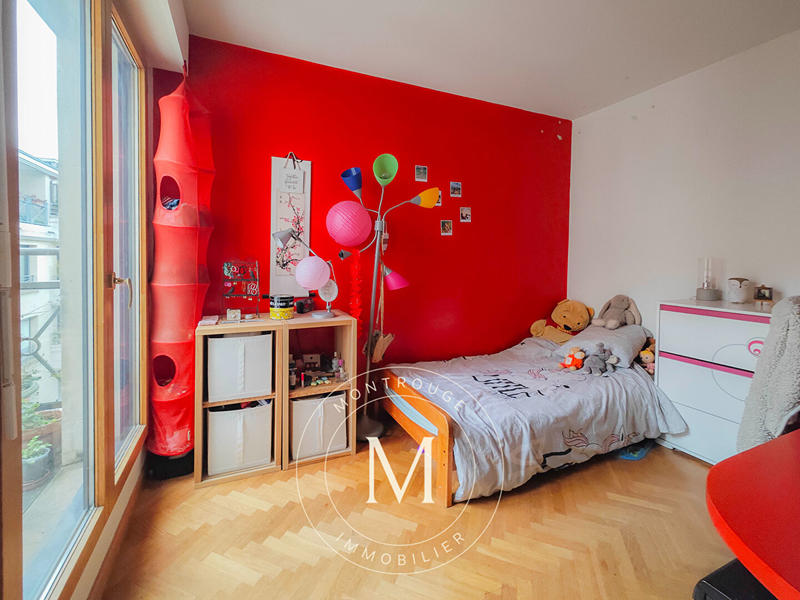 Appartement - 92 m² - 5 pièces