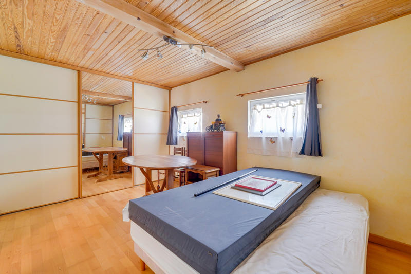 Maison - 190 m² - 7 pièces