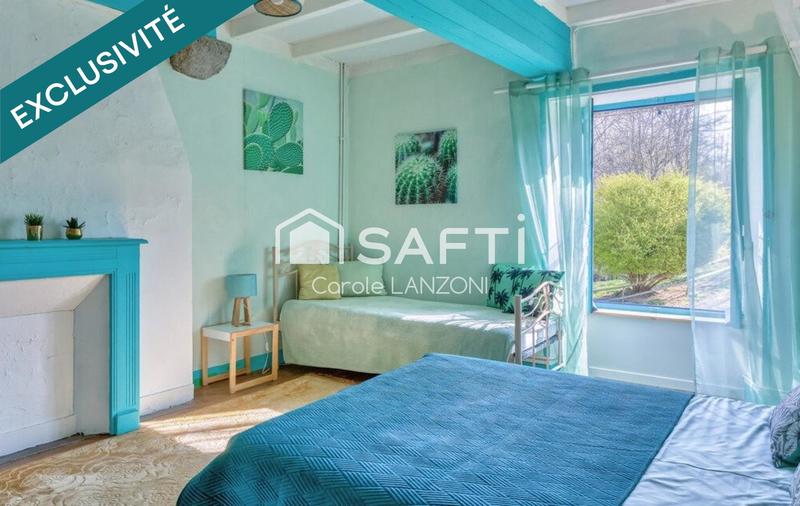 Maison - 140 m² - 8 pièces