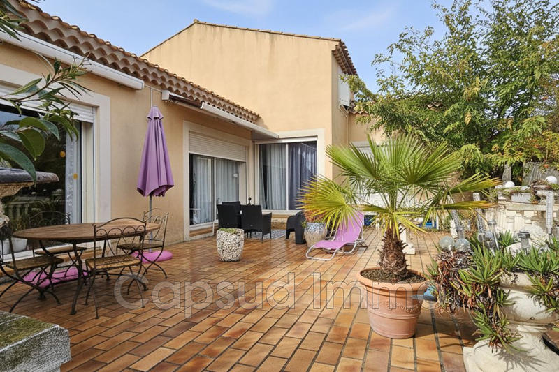 Maison - 180 m² - 6 pièces