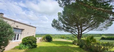 Demeure - 360 m² - 12 pièces