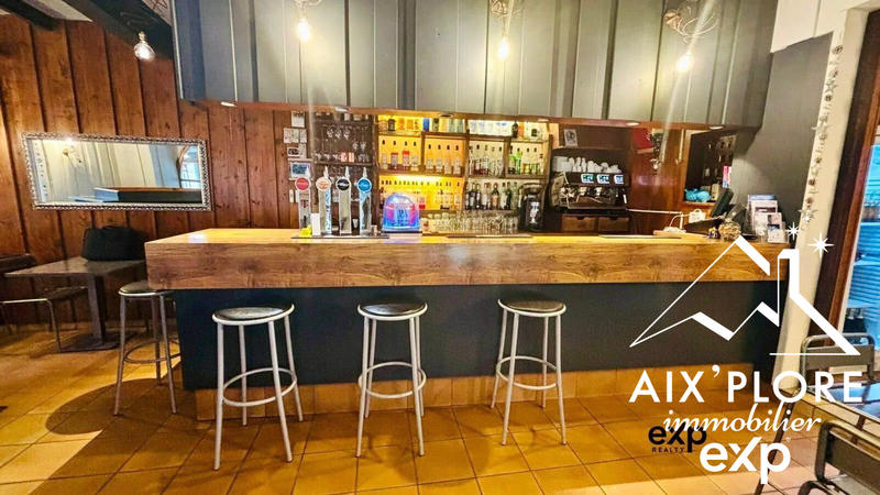 Fonds de commerce - 375 m²