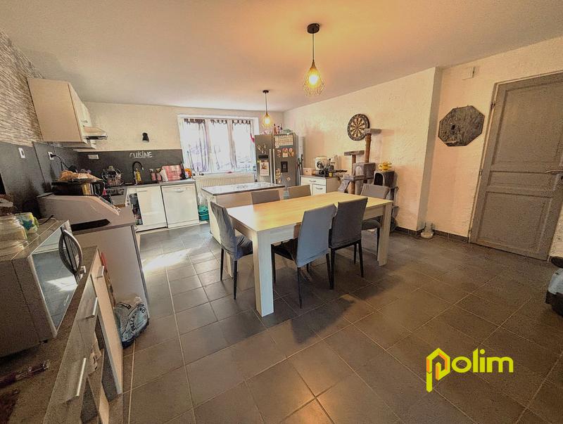 Maison - 111 m² - 5 pièces