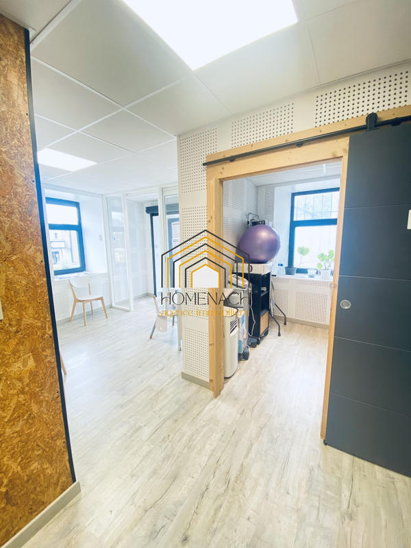 Local d'activités - 60 m² - 3 pièces