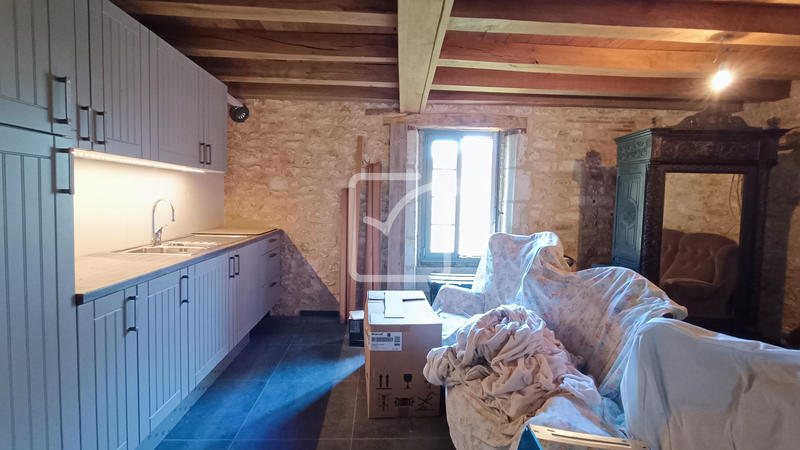 Maison - 80 m² - 5 pièces