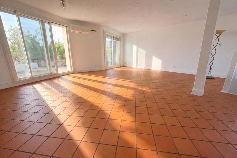 Duplex - 141 m² - 5 pièces