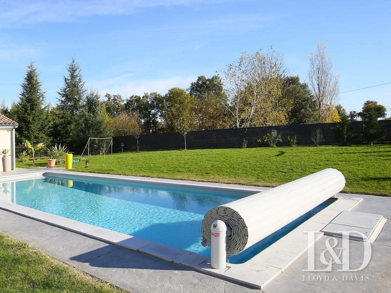 Villa - 178 m² - 6 pièces