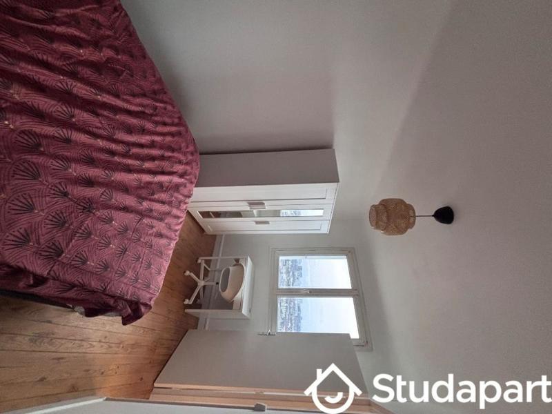 Chambre - 11 m² - 1 pièce